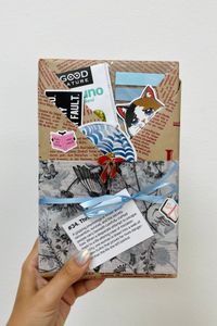 Blind Date with a Book #34 - Summer - Thriller